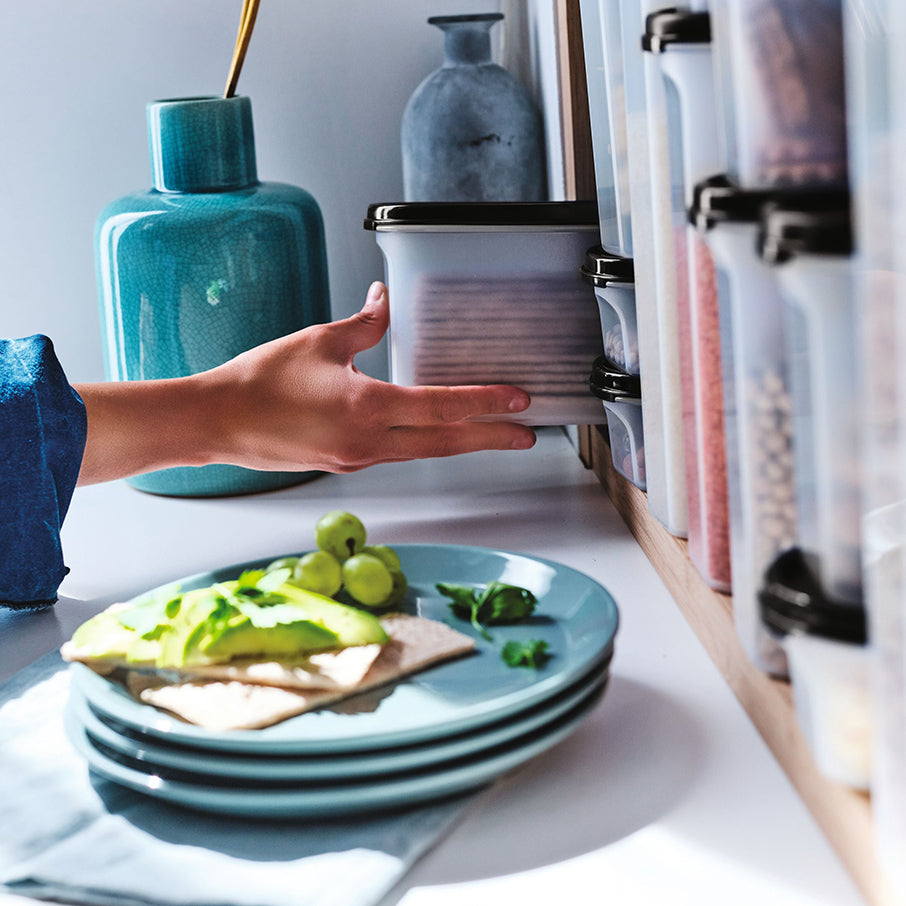 tupperware modular mates super oval 2 pojemnik do przechowywania żywności czarny jak smoła